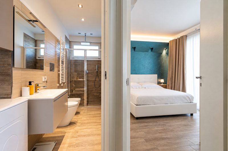 Bagni di Villa Domizia, Bovo Marina